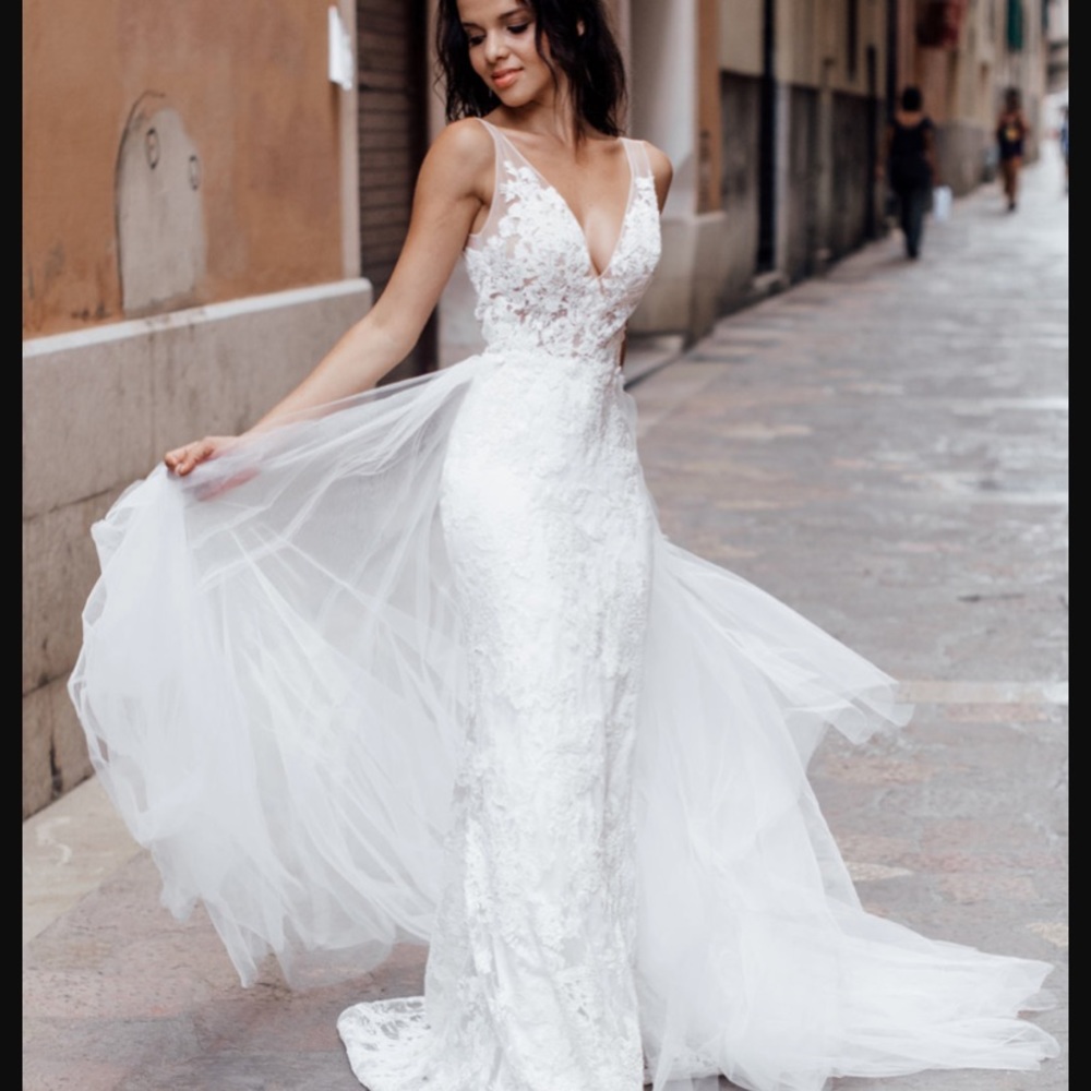 Louvienne | Bastein Dress